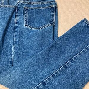 Gap Worker Basic Jeans size 32x28 excellent condition